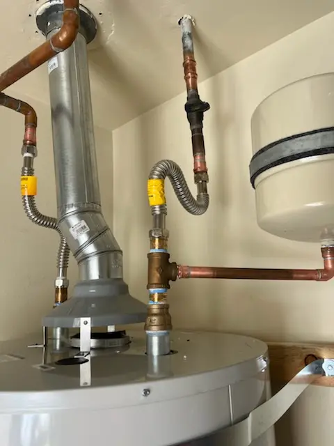 Water heater installation and plumbing repair in Calcutta